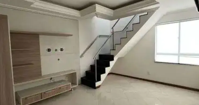 Excelente cobertura duplex de 3/4, sendo 2 suítes, no Imbuí