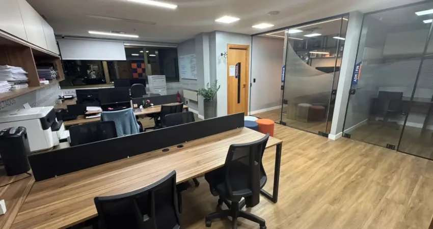 Maravilhosa salas finamente decorada 2 em 1 no hangar paralela