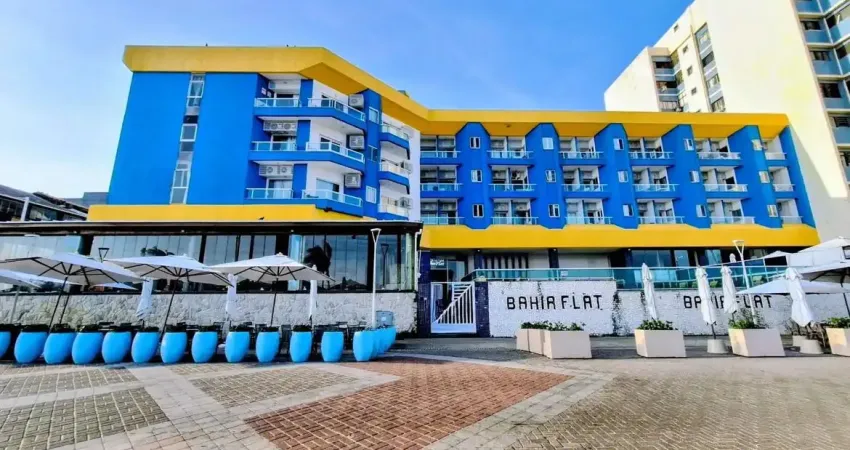Excelente apartamento/flat, na barra, no circuito do carnaval