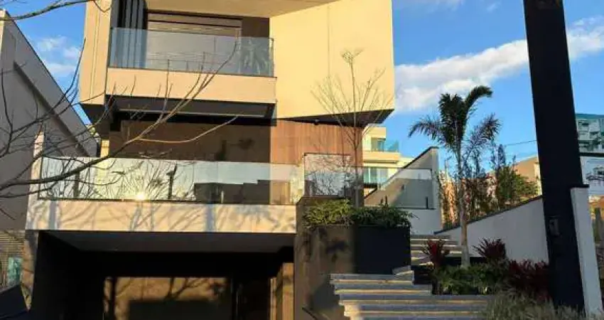 Casa em condomínio fechado com 4 quartos à venda na Cidade Parquelandia, Mogi das Cruzes