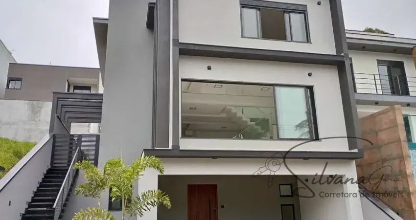 CASA Á VENDA NO CONDOMINIO MOSAICO ESSENCE COM 240M² E 3 SUITES / MOGI DAS CRUZES SP