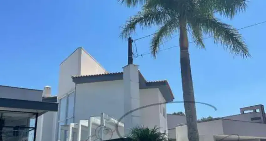 CASA Á VENDA NO CONDOMINIO ARUÃ ECO PARCK LAGOS COM 3 SUITES, 300M CONSTRUÇÃO / MOGI DAS CRUZES SP