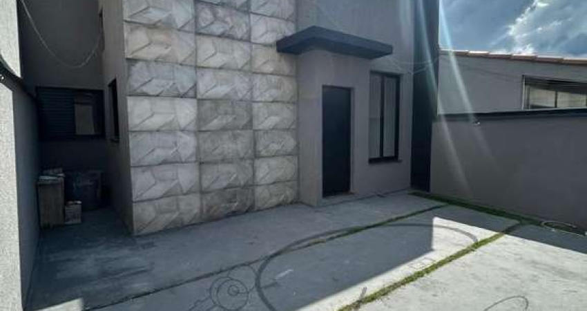 Sobrado à Venda na Vila Cecília com 112m² 3 dormitorios / Mogi das Cruzes/SP
