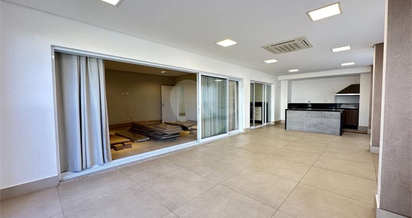 Apartamento com 4 quartos para locação em Centro - SP