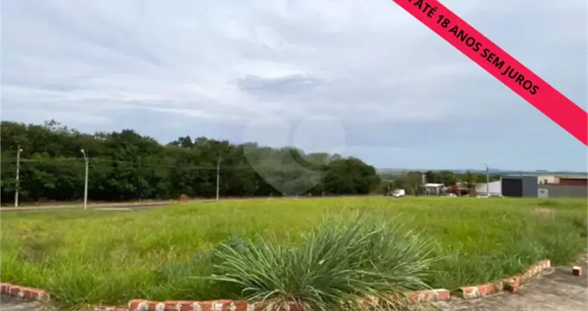 Terreno à venda em Pompéia - SP