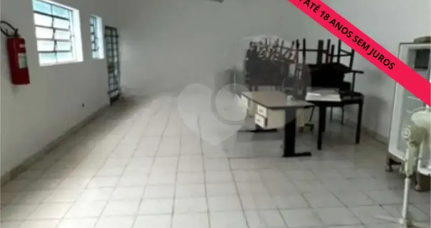 Casa comercial à venda no Centro, Piracicaba