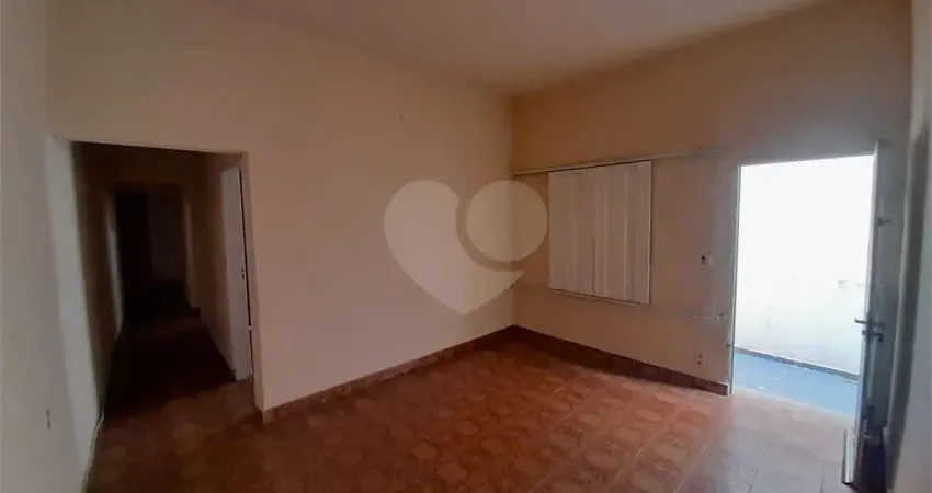 Casa comercial à venda no Centro, Piracicaba