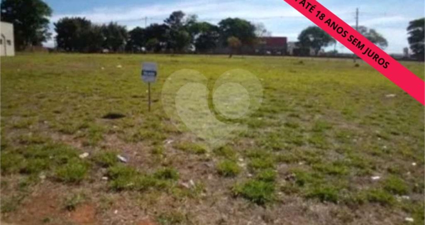 Terreno à venda no Centro, Saltinho 