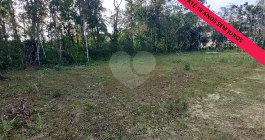 Terreno à venda no Jardim São Luis, Peruíbe