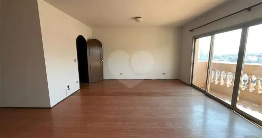 Apartamento com 3 quartos à venda ou para locação em centro - sp