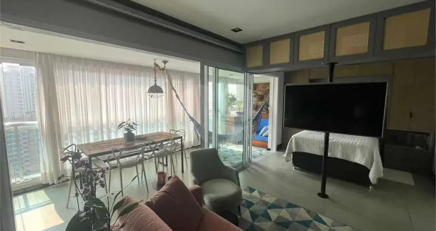Apartamento com 1 quartos à venda em Cidade Jardim - SP