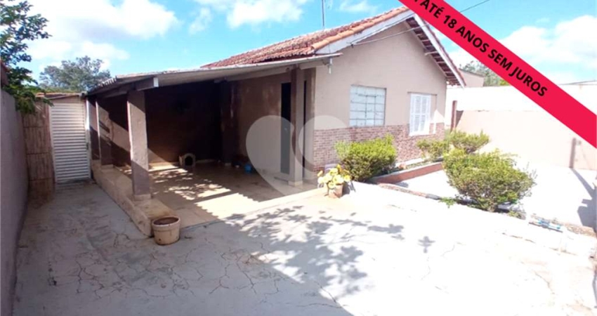 Casa com 3 quartos à venda em Loteamento Santa Rosa - SP