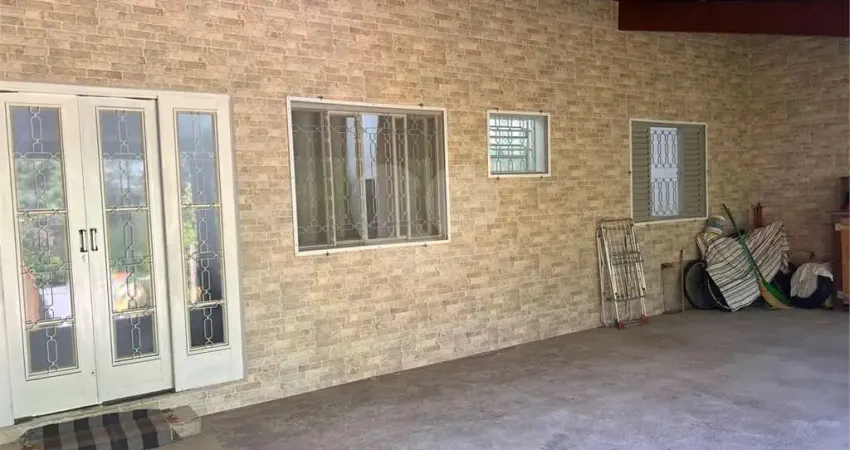 Casa com 1 quartos à venda em Jardim Porangaba - SP