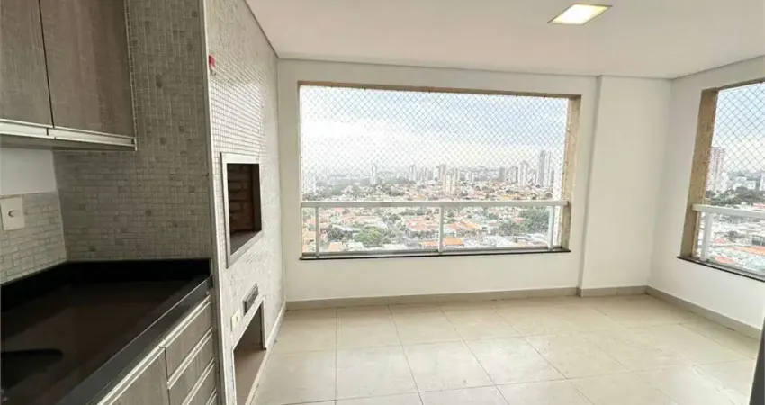 Apartamento com 3 quartos para locação em São Judas - SP