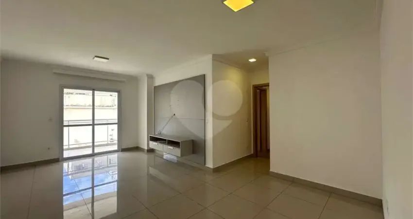 Apartamento com 3 quartos para locação em Cidade Alta - SP