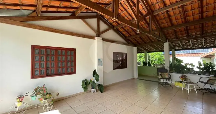 Chácara com 3 quartos à venda em estância lago azul (ártemis) - sp