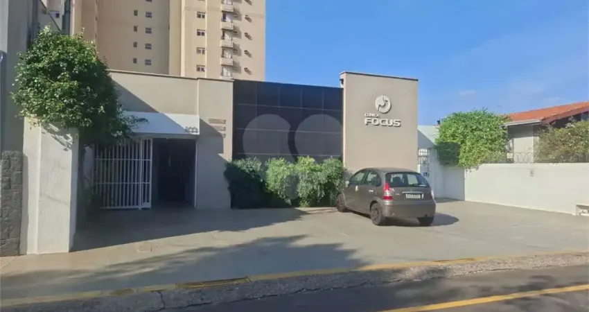 Casa comercial à venda no Centro, Piracicaba 