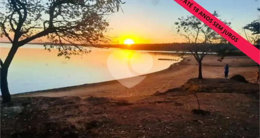Terreno em condomínio fechado à venda no Centro, Anhembi