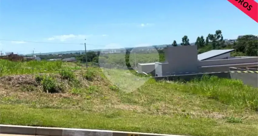 Terreno em condomínio fechado à venda no Jardim São Francisco, Piracicaba 