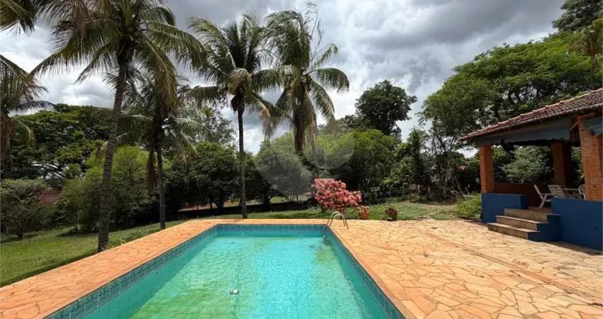 Chácara / sítio com 4 quartos para alugar no Glebas Califórnia, Piracicaba