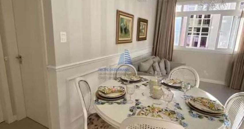 Apartamento em Centro, totalmente mobiliado, com eletrodomésticos, reformado