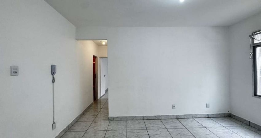 Apartamento Padrão de 2 dormitórios, bom de sol, ventilado e iluminado, 1 vaga de garagem- Trindade/Fpolis