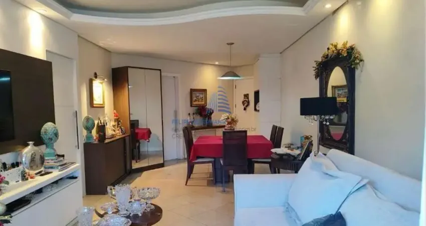 Apartamento em Centro, Florianópolis/SC, 2 dormitórios, 2 banheiros, dependência de empregada, 2 vagas de garagem