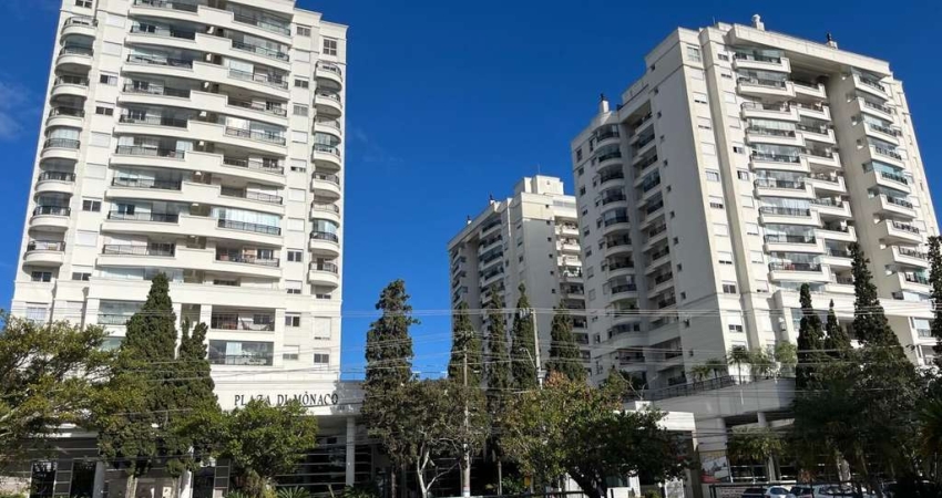 Apartamento Alto Padrão em Trindade, 3 dormitórios, andar alto, vista livre, 2 vagas de garagem, estilo clube