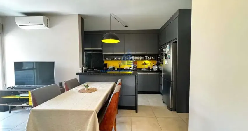 Apartamento em Itacorubi, 3 dormitórios, reformado, Florianópolis/SC