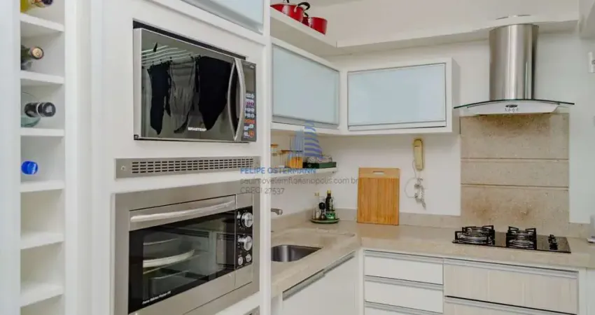 Apartamento de frente 3 dormitórios, suíte, sacada, ventilação cruzada, Florianópolis/SC