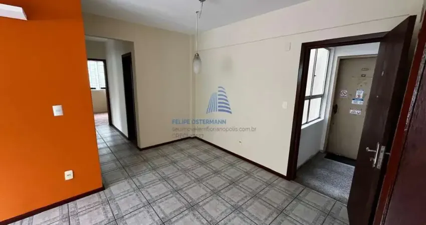 Apartamento de 3 dormitórios, térreo, sol da manhã no bairro trindade, florianópolis/sc