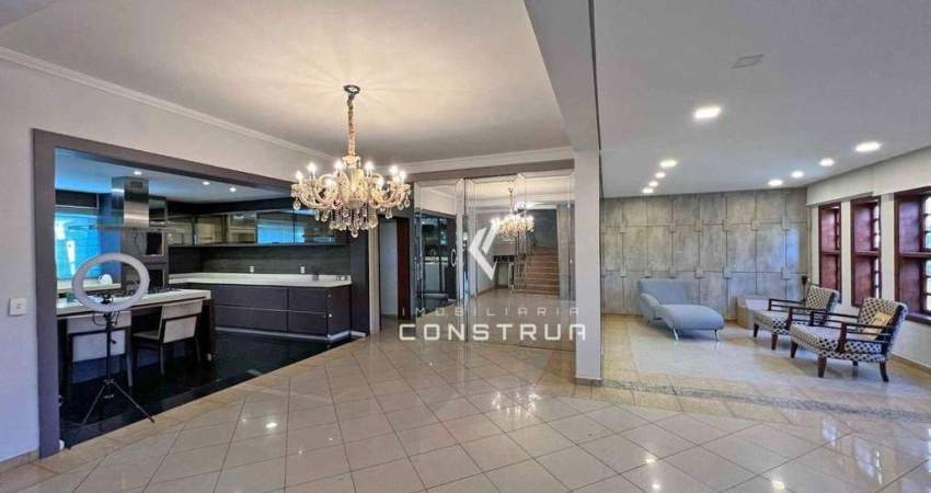 Casa à venda Próximo ao Coração de Jesus, Campinas-SP