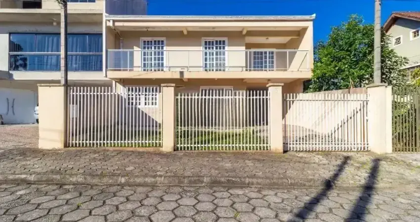 Casa em condomínio fechado com 5 quartos à venda na Rua Engenheiro Bernardino d'Oliveira, 04, Cajuru, Curitiba