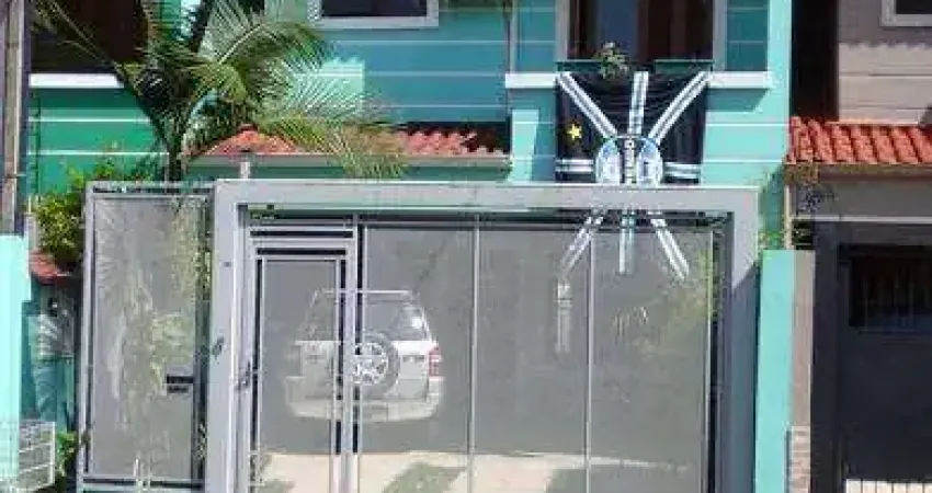 casa 3 dormitórios a 2 quadras da orla guaíba