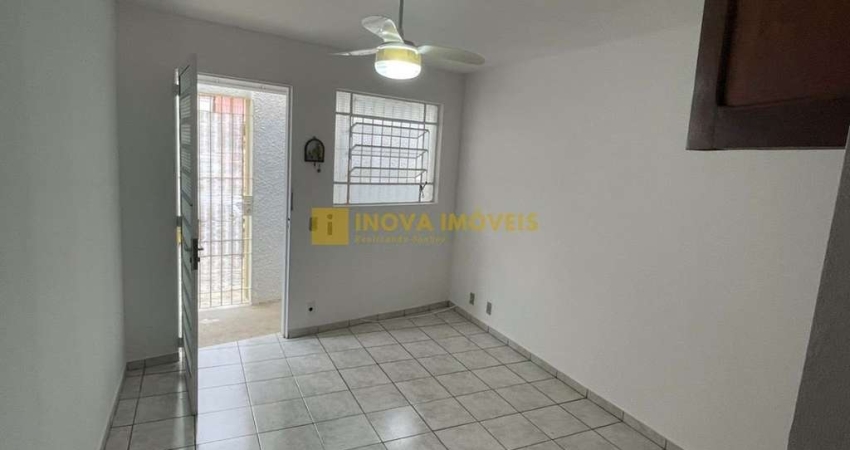 Casa com 1 quarto para alugar na Rua Telemaco Paioli, 125, Jardim Atibaia (Sousas), Campinas