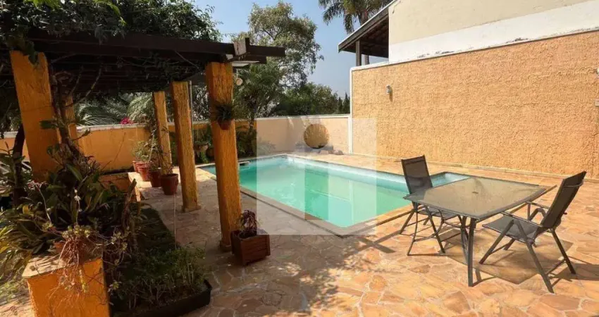 Casa a venda no condomínio San Conrado Sousas