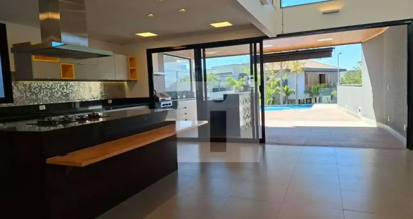 Casa Térrea Alto Padrão em Campinas: 350 m² no Ville Sainte Hélène, 4 suítes e lazer completo