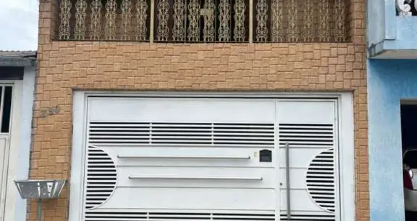 Sobrado para Venda em Ferraz de Vasconcelos, Vila Correa, 4 dormitórios, 2 suítes, 4 banheiros, 2 vagas