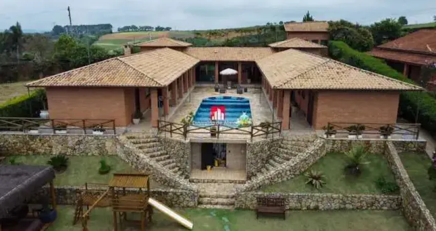Chácara / sítio com 5 quartos à venda na Zona Rural, Ibiúna 