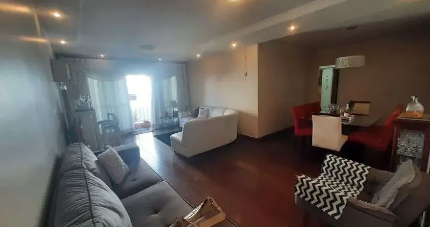 Apartamento com 3 quartos à venda na Rua São Mateus, São Mateus, Juiz de Fora