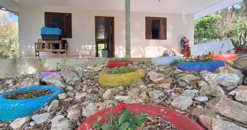 Chacara formada 4 km da igreja do roseira, 4 tanques,casa,piscina