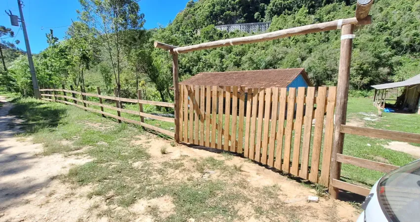 Chácara bocaiuva do sul, 1 km da estrada da ribeira com casa,rio