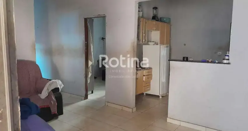 Casa à venda, 3 quartos, alto umuarama - uberlândia/mg - rotina imobiliária