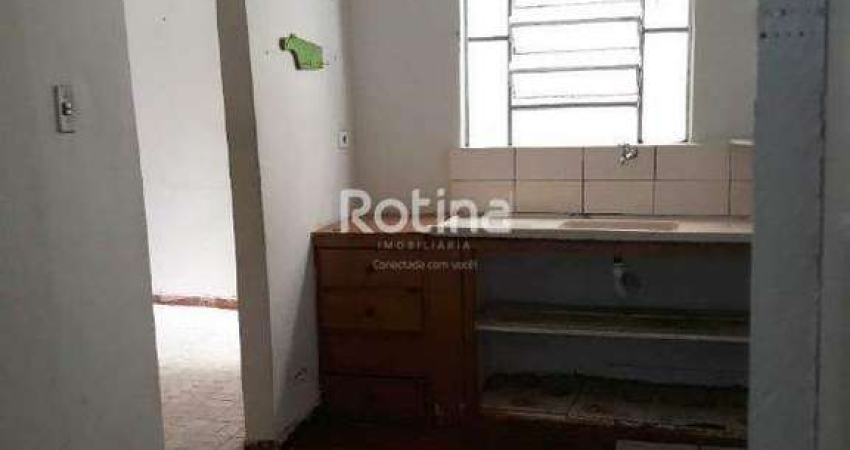 Casa à venda, 2 quartos, Bom Jesus - Uberlândia/MG - Rotina Imobiliária