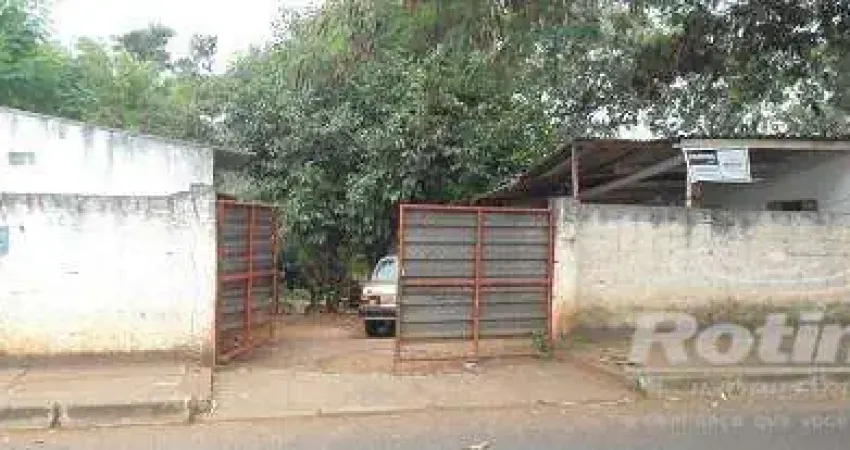 Área à venda, pacaembu - uberlândia/mg - rotina imobiliária