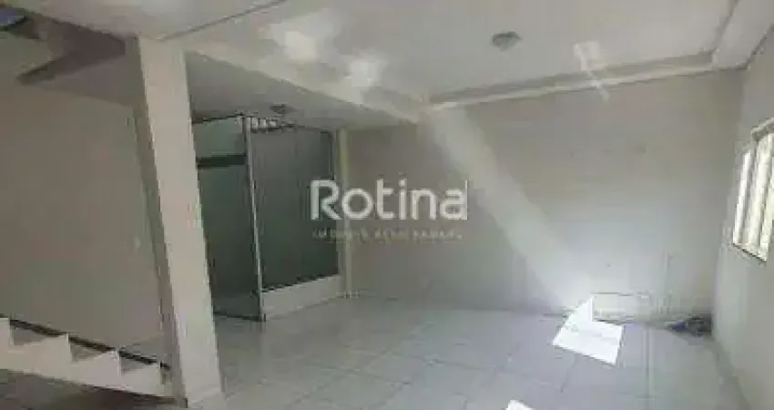 Casa à venda, 4 quartos, alto umuarama - uberlândia/mg - rotina imobiliária