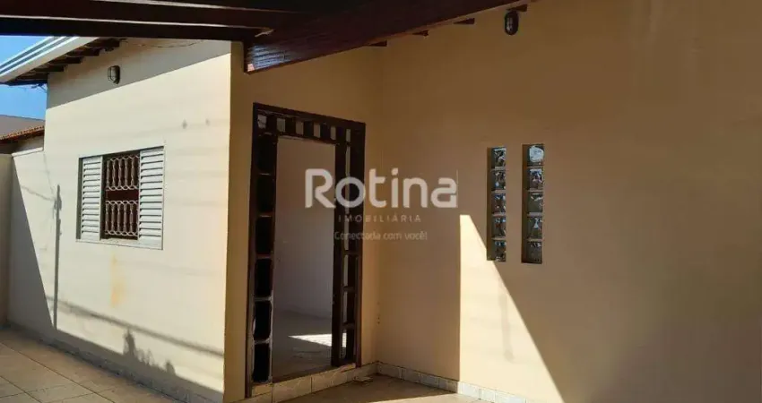 Casa à venda, 3 quartos, Cidade Jardim - Uberlândia/MG - Rotina Imobiliária