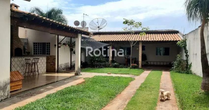 Casa à venda, 3 quartos, jardim brasília - uberlândia/mg - rotina imobiliária