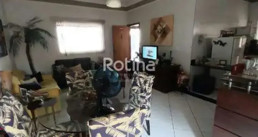 Casa à venda, 3 quartos, nova uberlândia - uberlândia/mg - rotina imobiliária