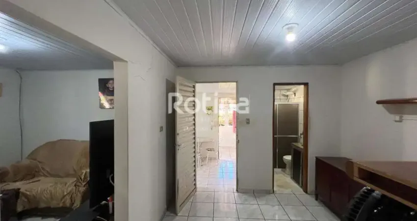 Casa à venda, 6 quartos, Custódio Pereira - Uberlândia/MG - Rotina Imobiliária